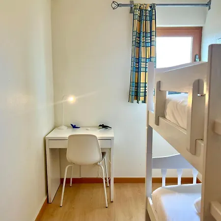 Viva Onda Baleal Surfing & *