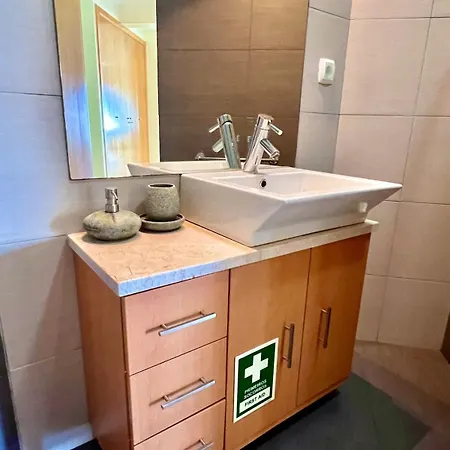 Viva Onda Baleal Surfing & Apartament Ferrel (Leiria)