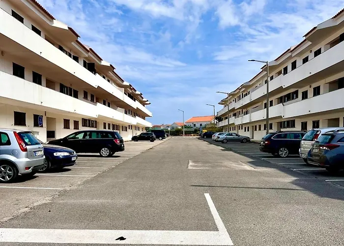 Viva Onda Baleal Surfing & * Феррел