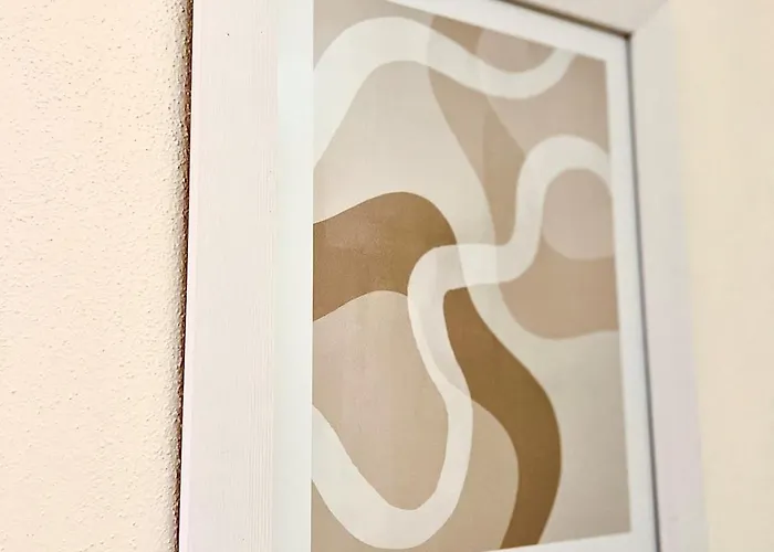 Viva Onda Baleal Surfing & Феррел